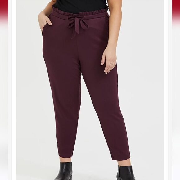 Torrid Ponte Paperbag Waist Cropped Pants. Burgundy Purple 1X - Picture 1 of 9